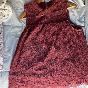 Xholaration Burgundy Lace Sleeveless top